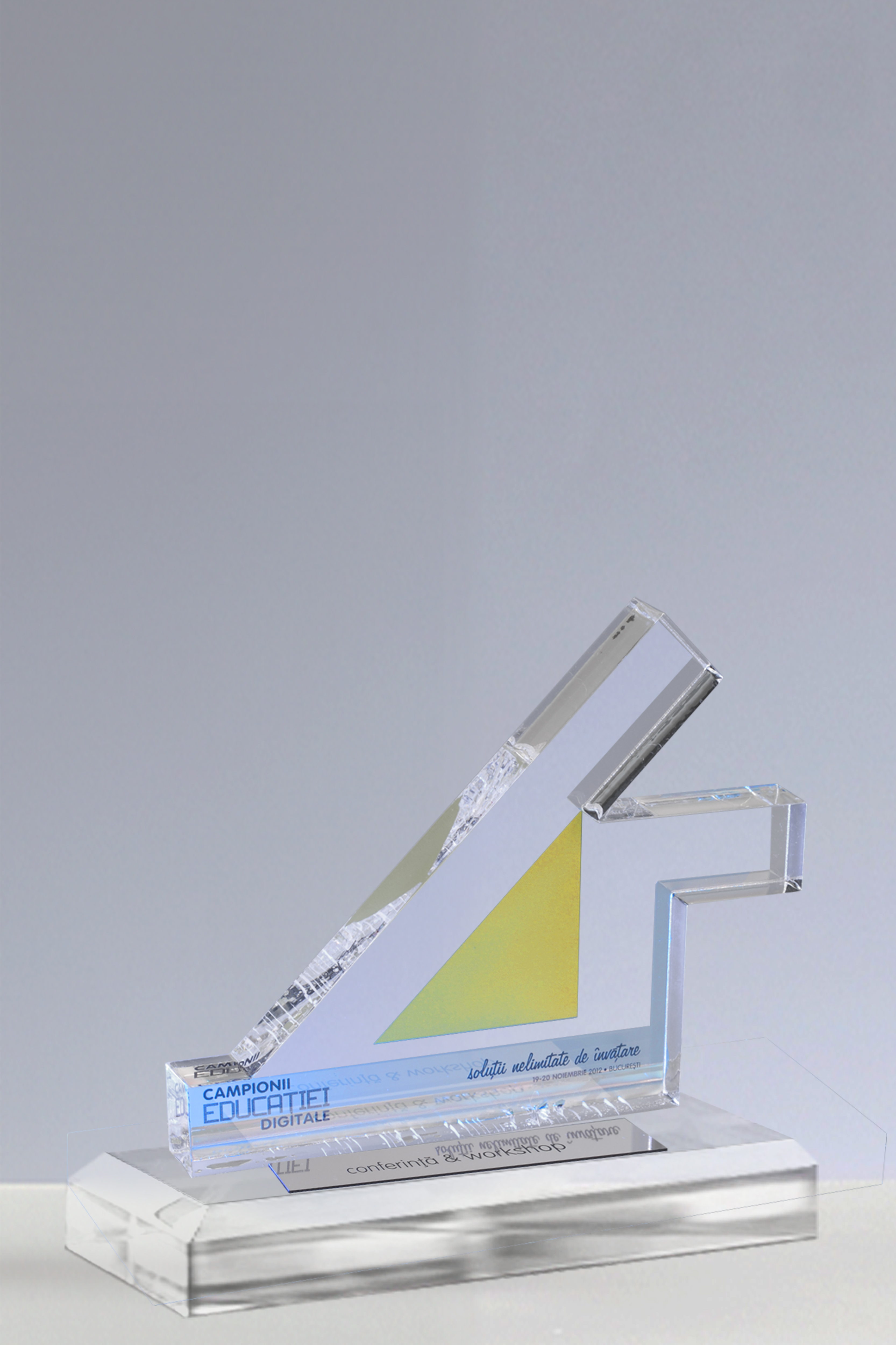 Trofee Personalizate TU 17